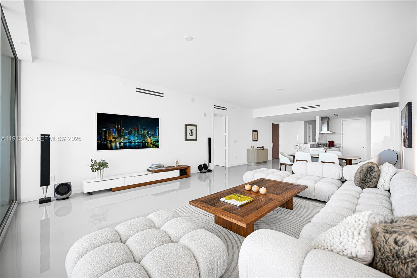 10203 Collins Ave #903 Bal Harbour, FL 33154