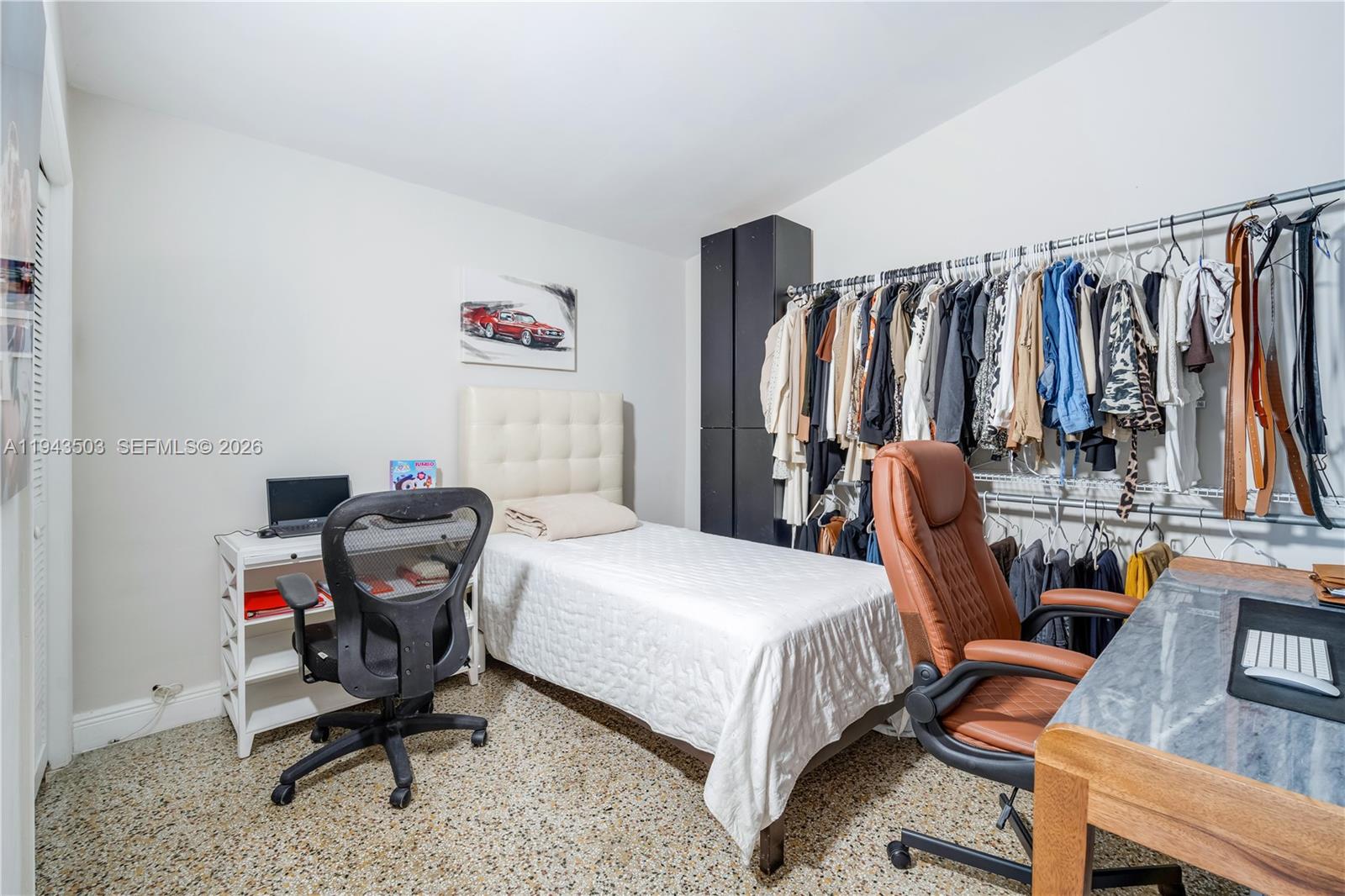 1245 NE 154th St North Miami Beach, FL 33162