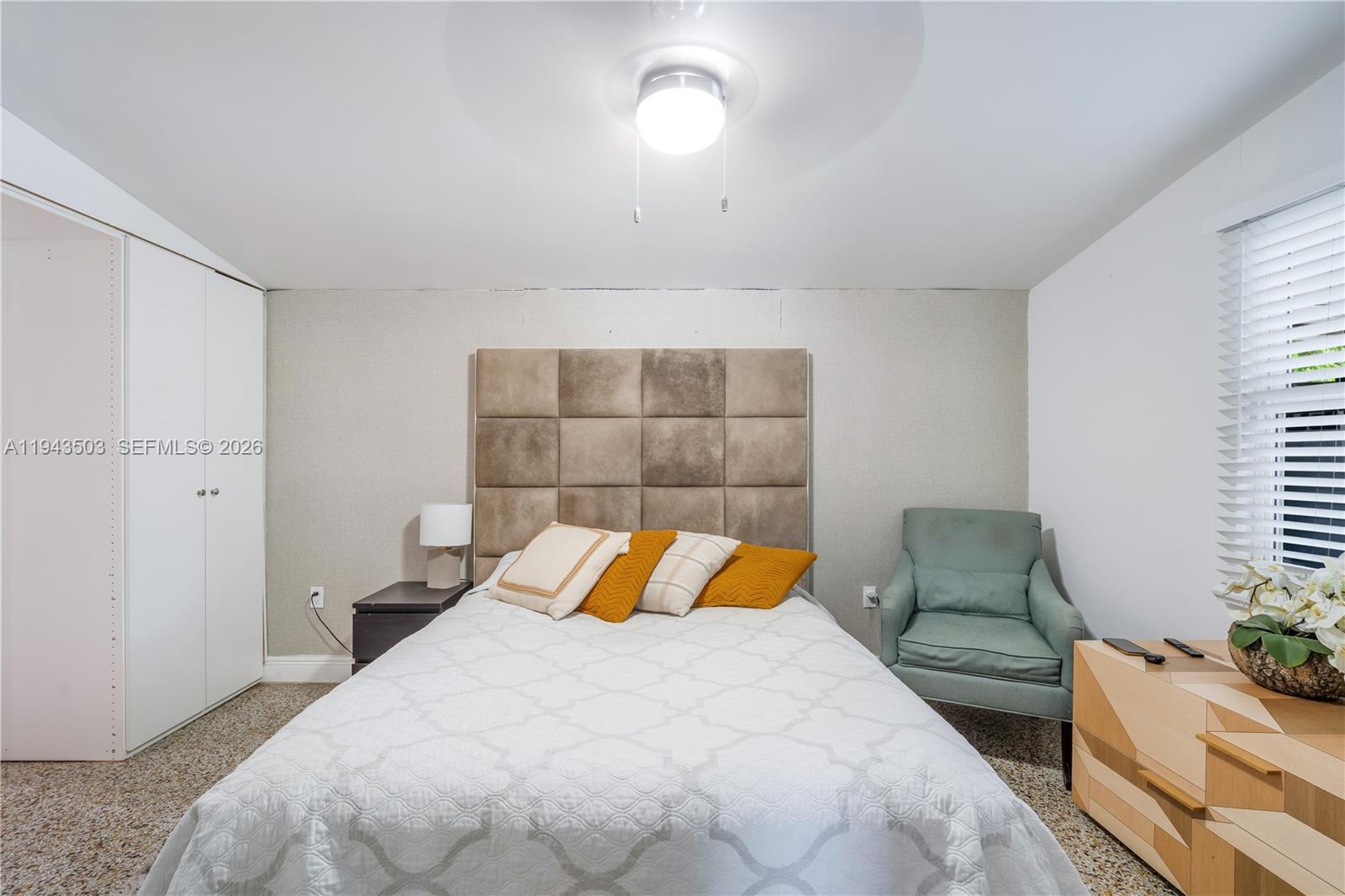 1245 NE 154th St North Miami Beach, FL 33162