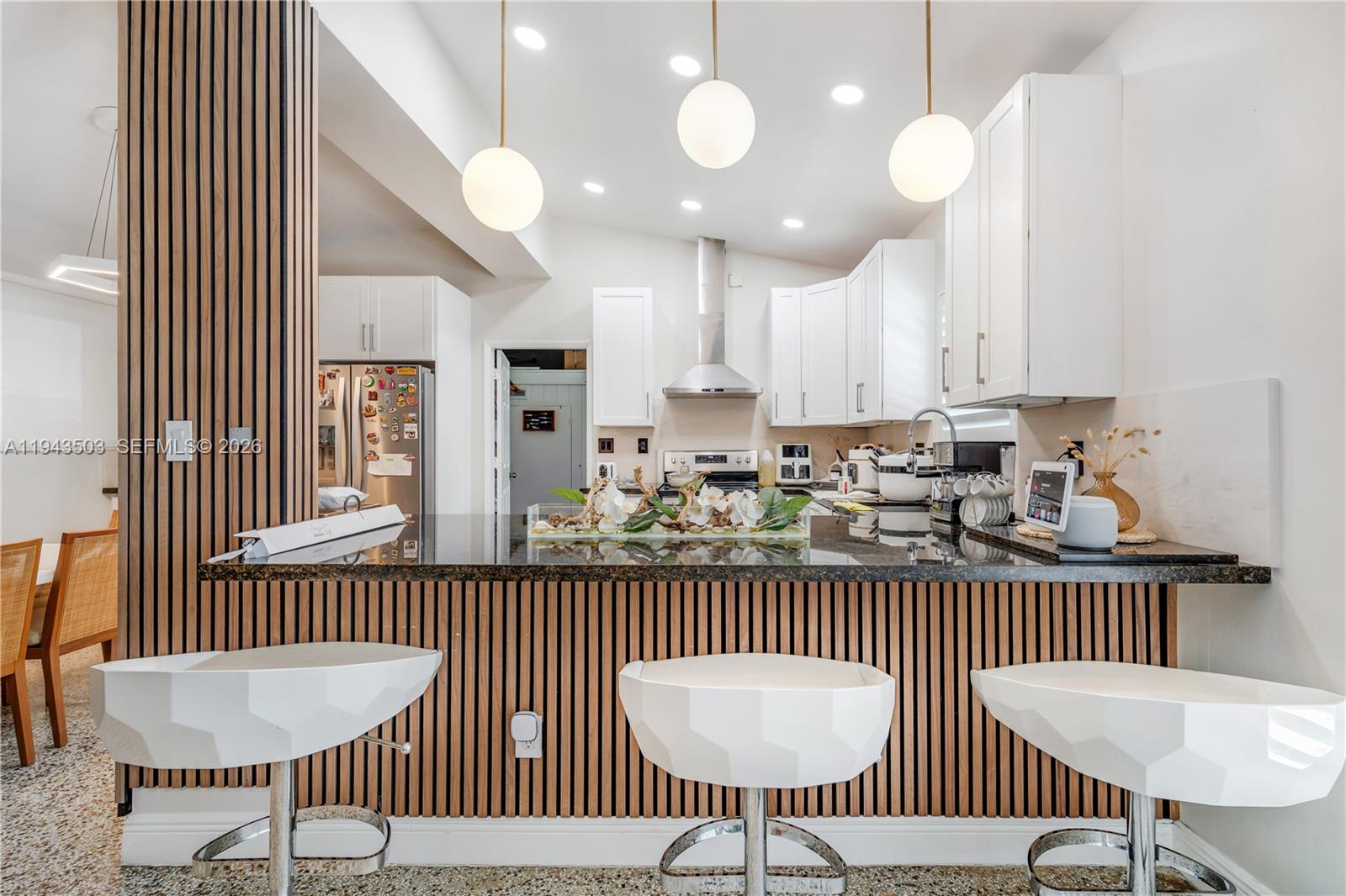 1245 NE 154th St North Miami Beach, FL 33162