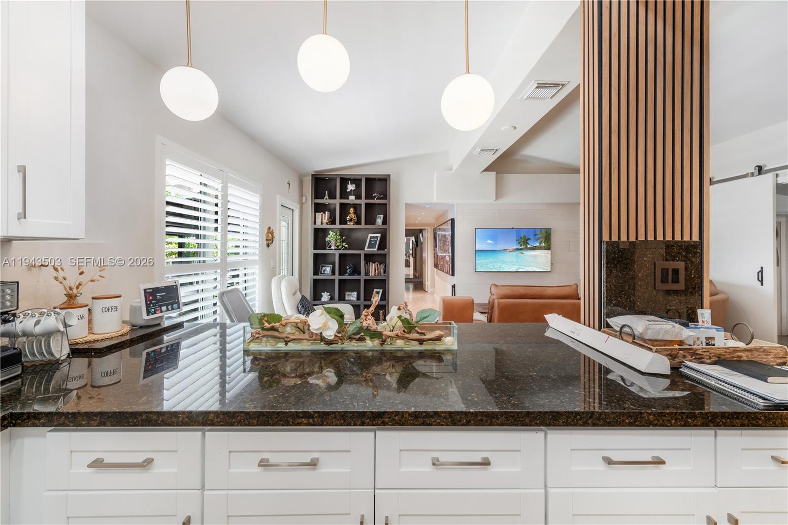 1245 NE 154th St North Miami Beach, FL 33162