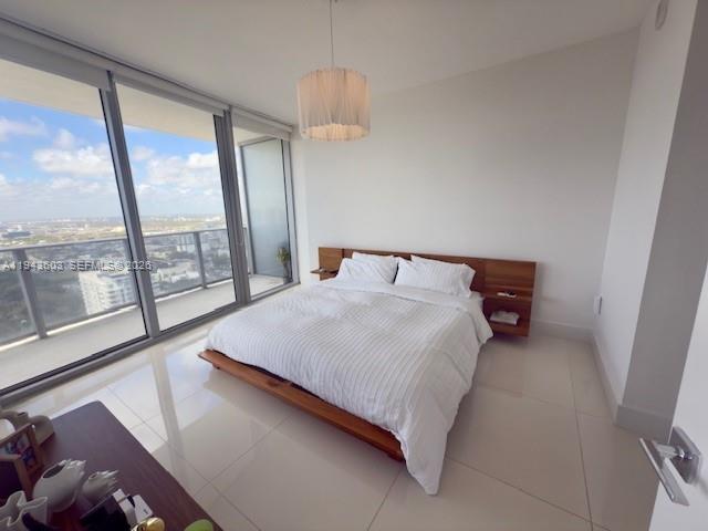 image Aria On The Bay Condo9