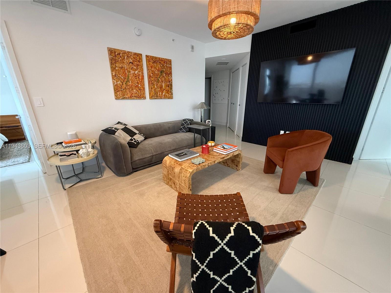 image Aria On The Bay Condo1