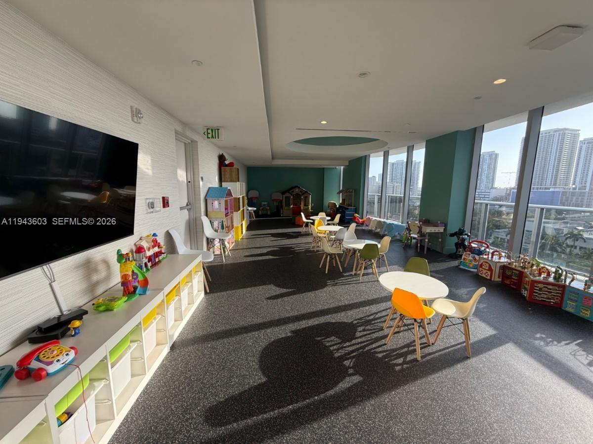 image Aria On The Bay Condo48