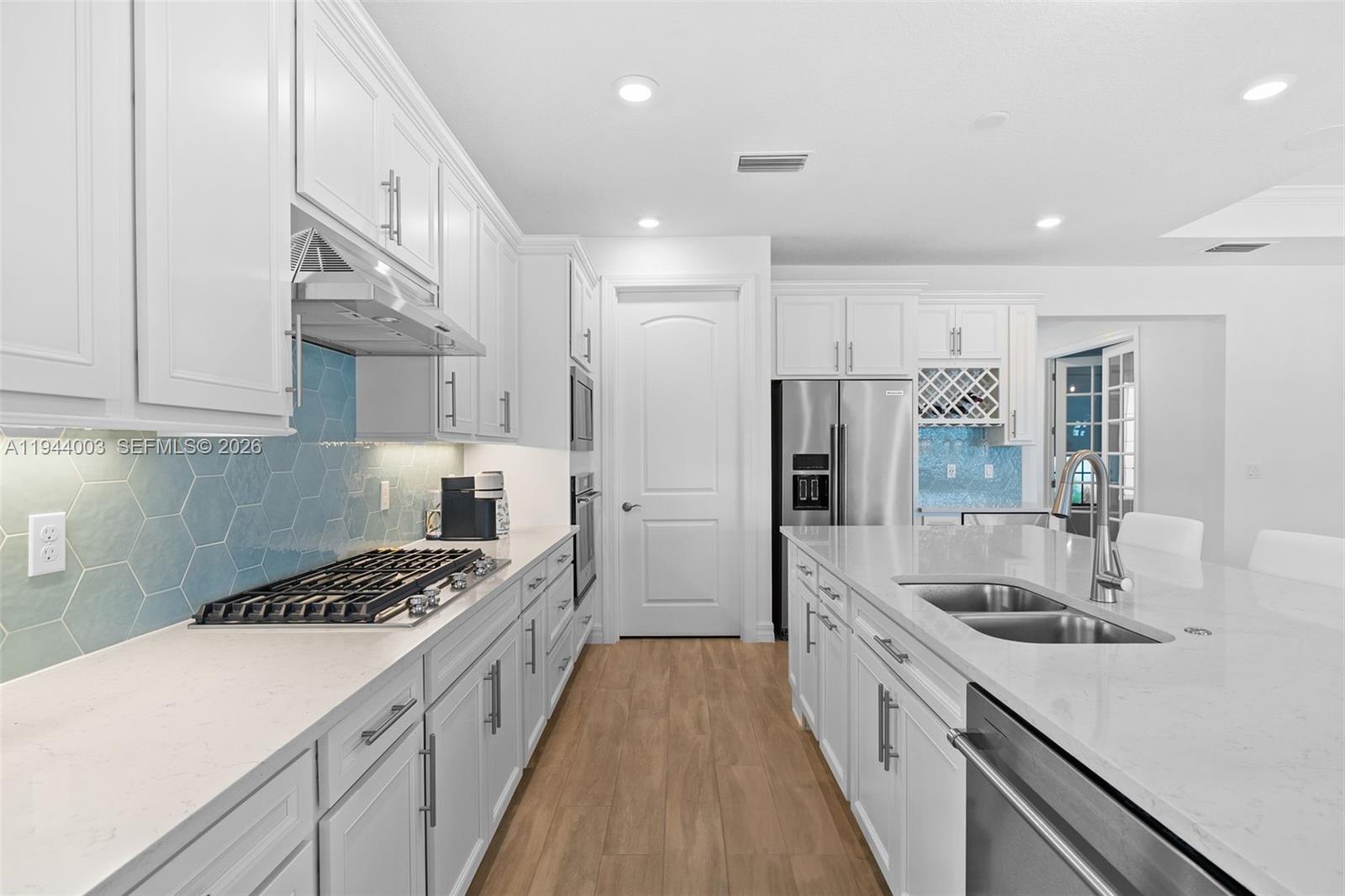 2715 Primrose Pl Oakland Park, FL 33309