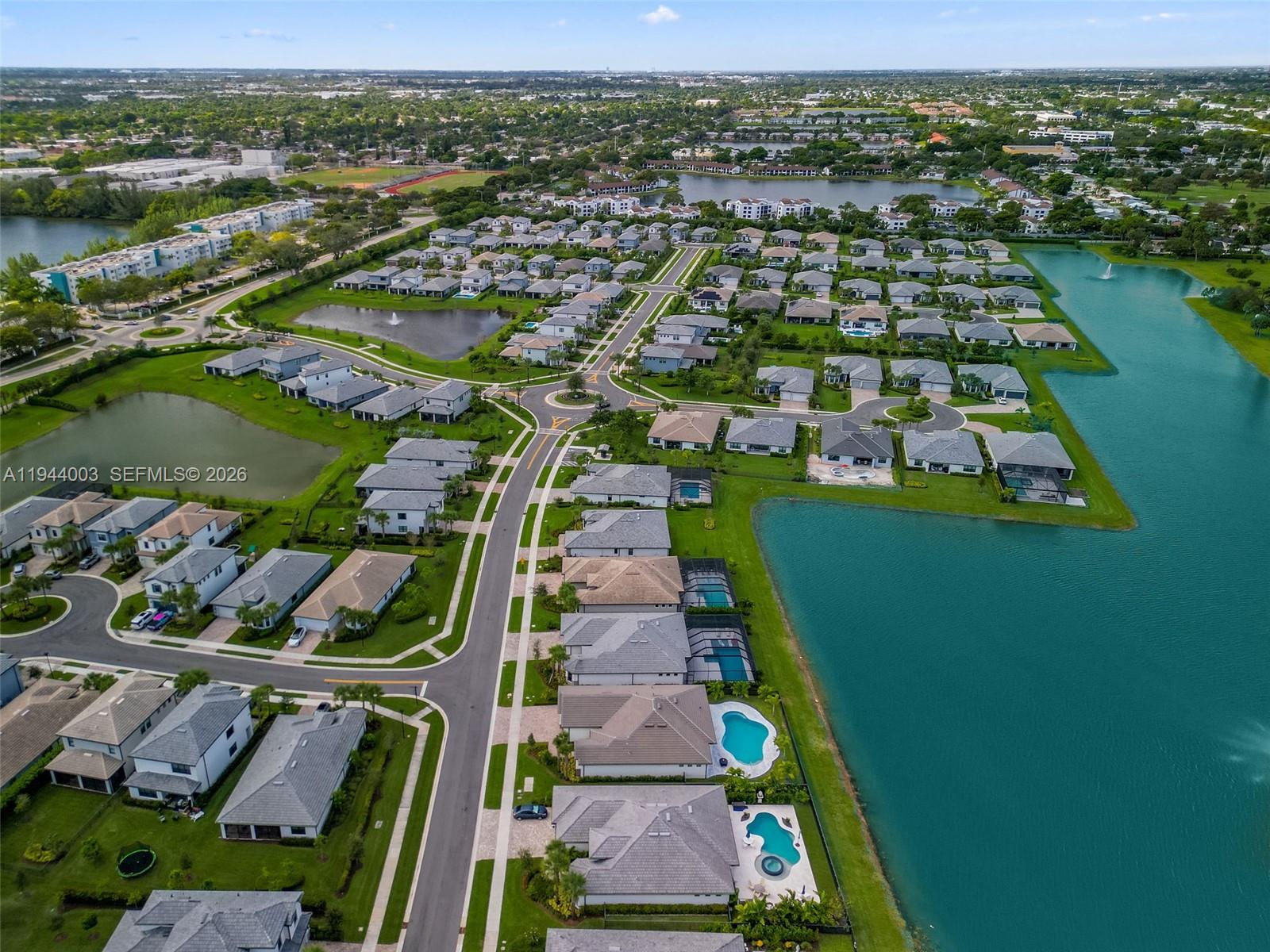 2715 Primrose Pl Oakland Park, FL 33309