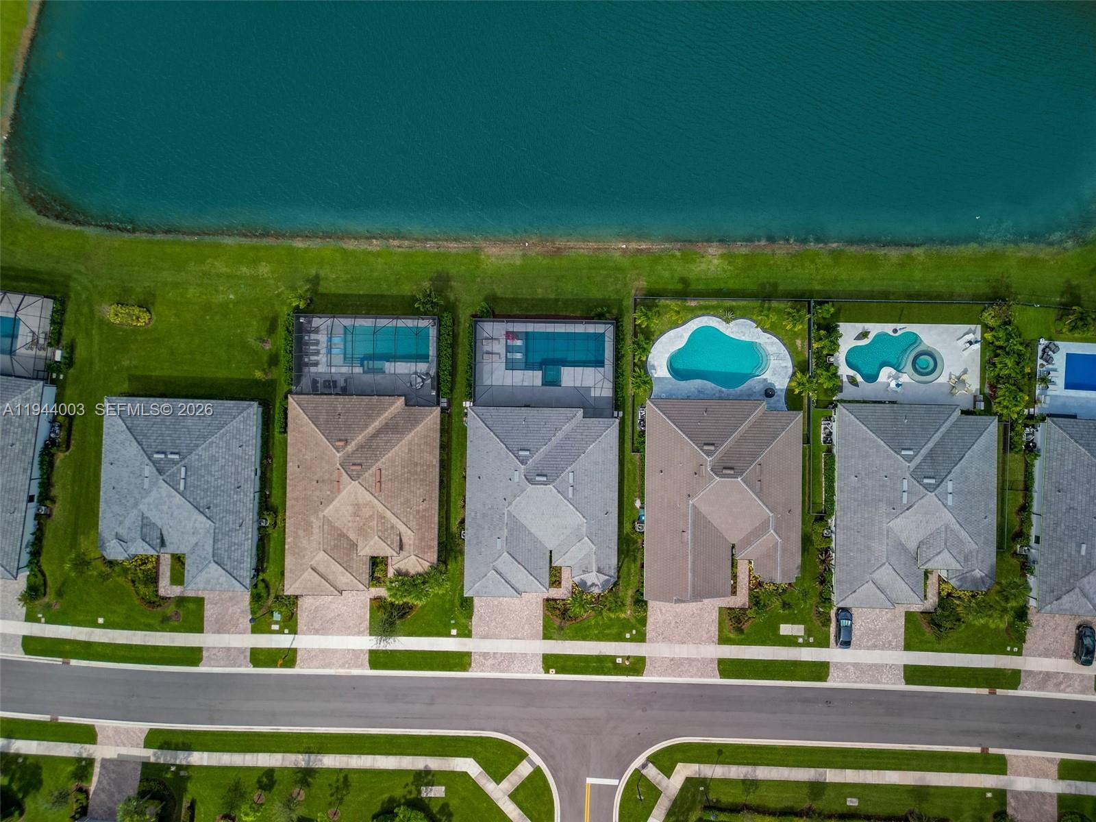 2715 Primrose Pl Oakland Park, FL 33309