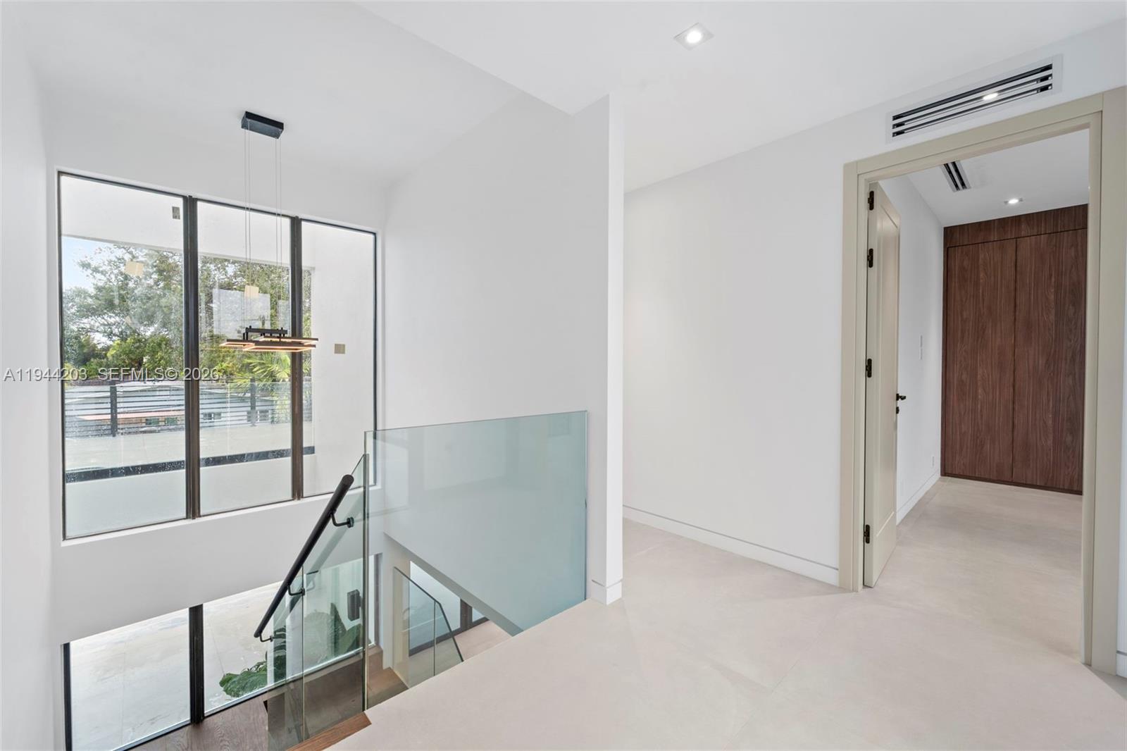 685 NE 81st St Miami, FL 33138