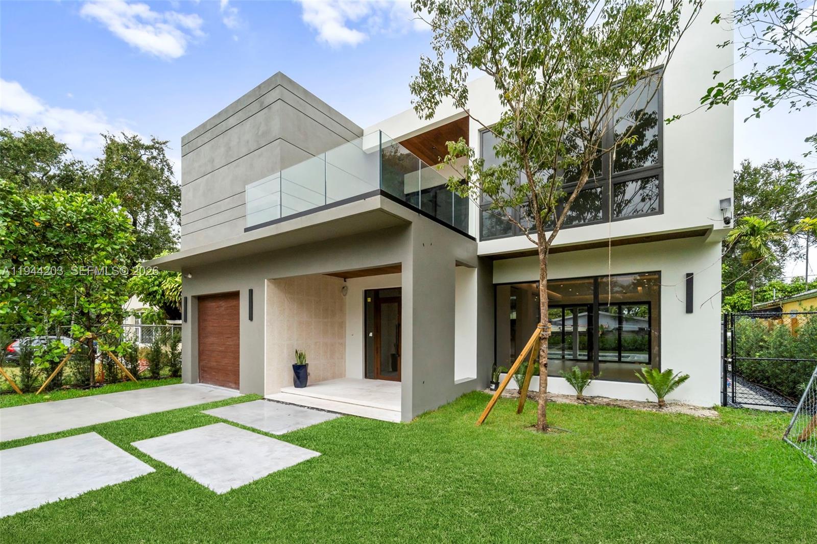 685 NE 81st St Miami, FL 33138