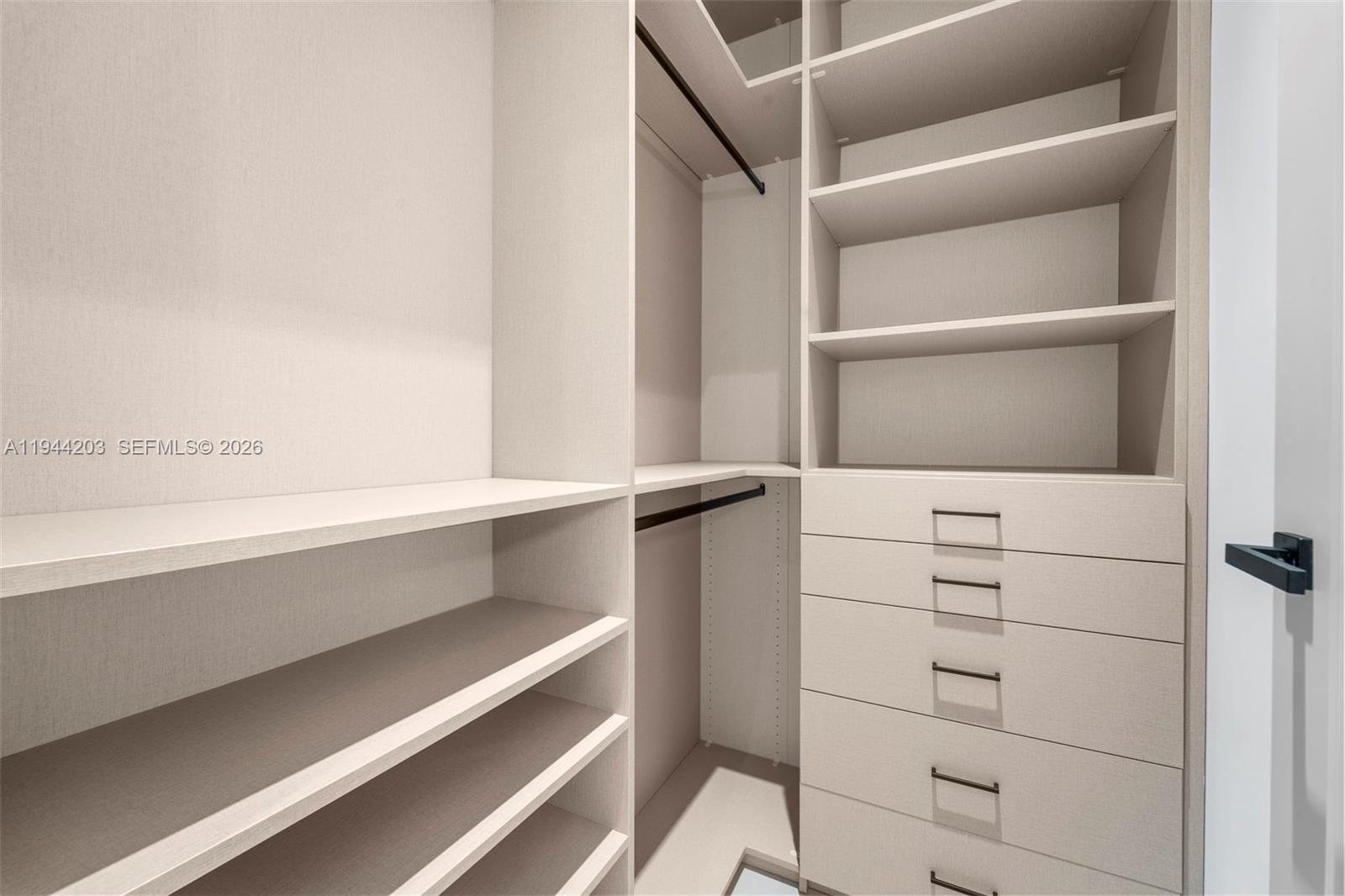 685 NE 81st St Miami, FL 33138