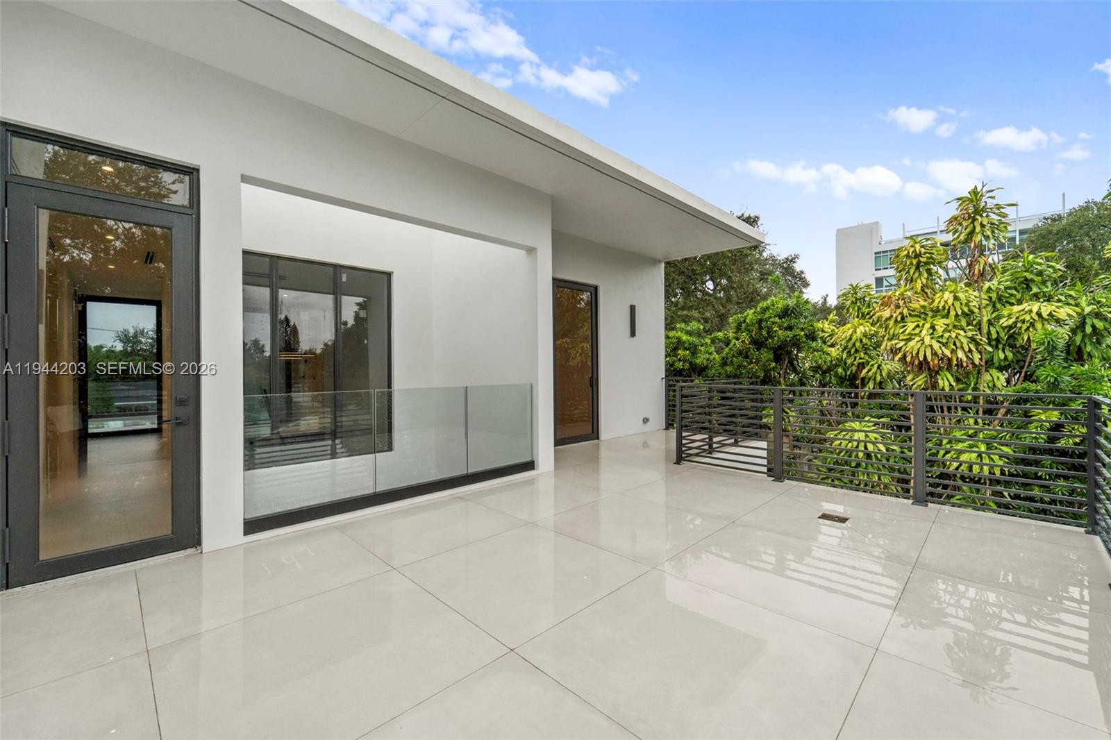 685 NE 81st St Miami, FL 33138