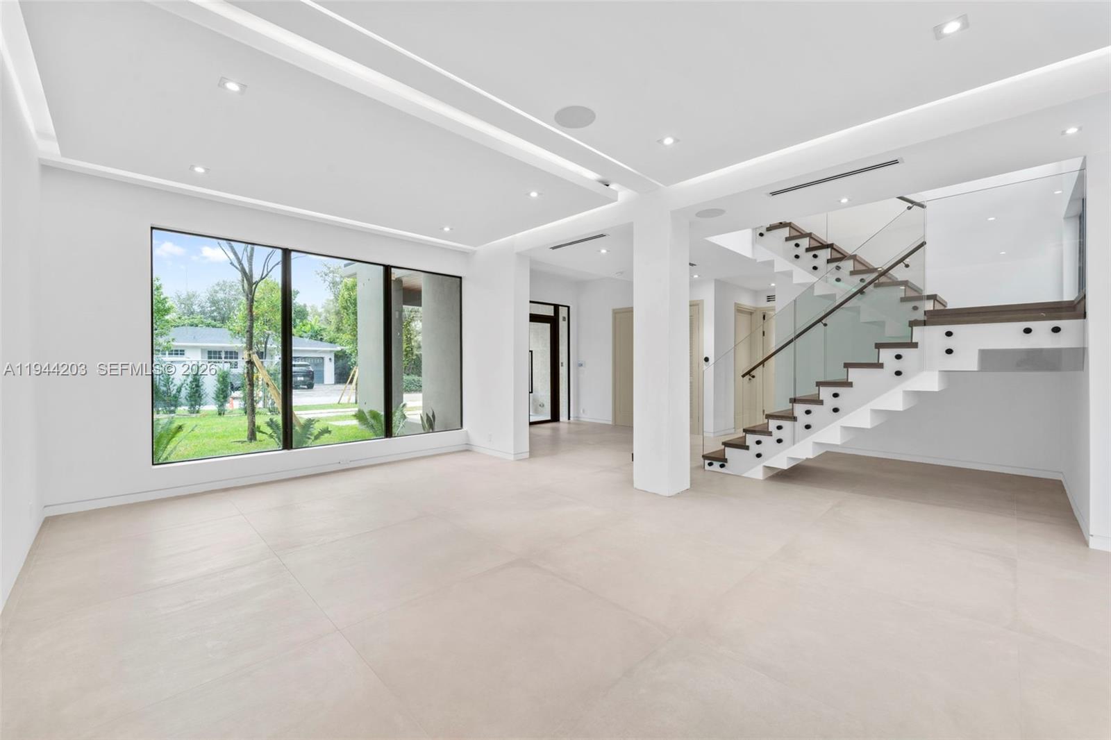 685 NE 81st St Miami, FL 33138