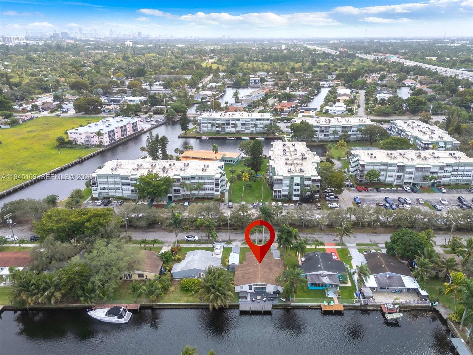 2721 Harding St Hollywood, FL 33020