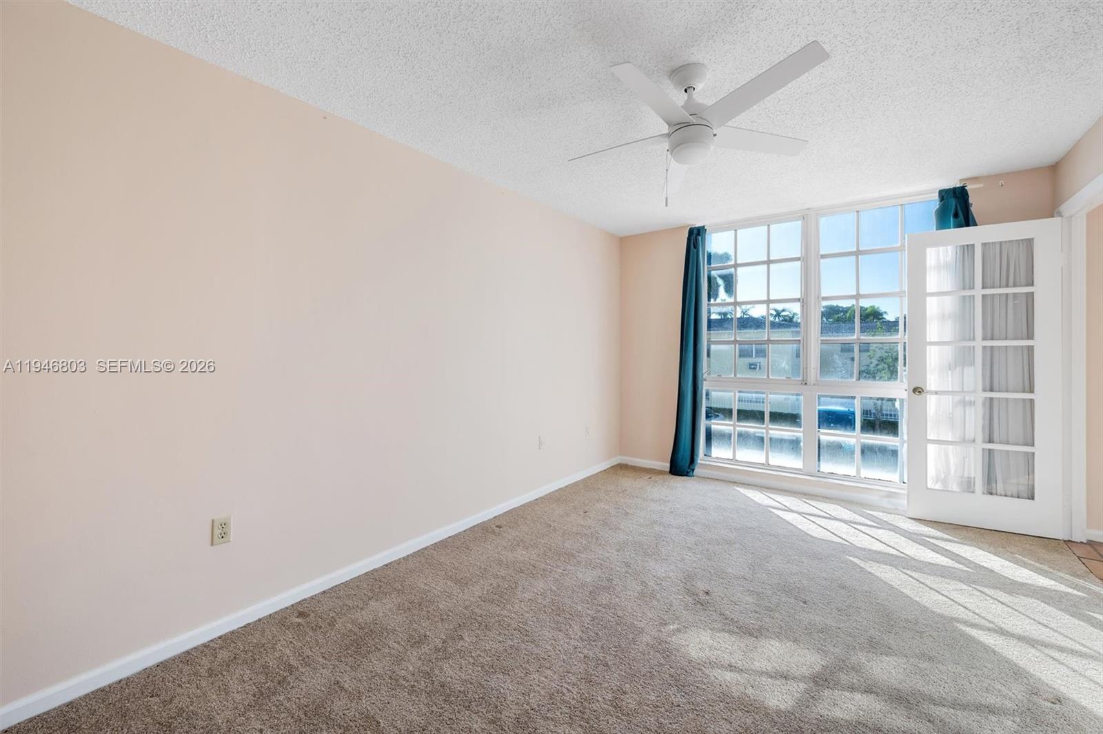 1280 S Alhambra Cir #2211 Coral Gables, FL 33146