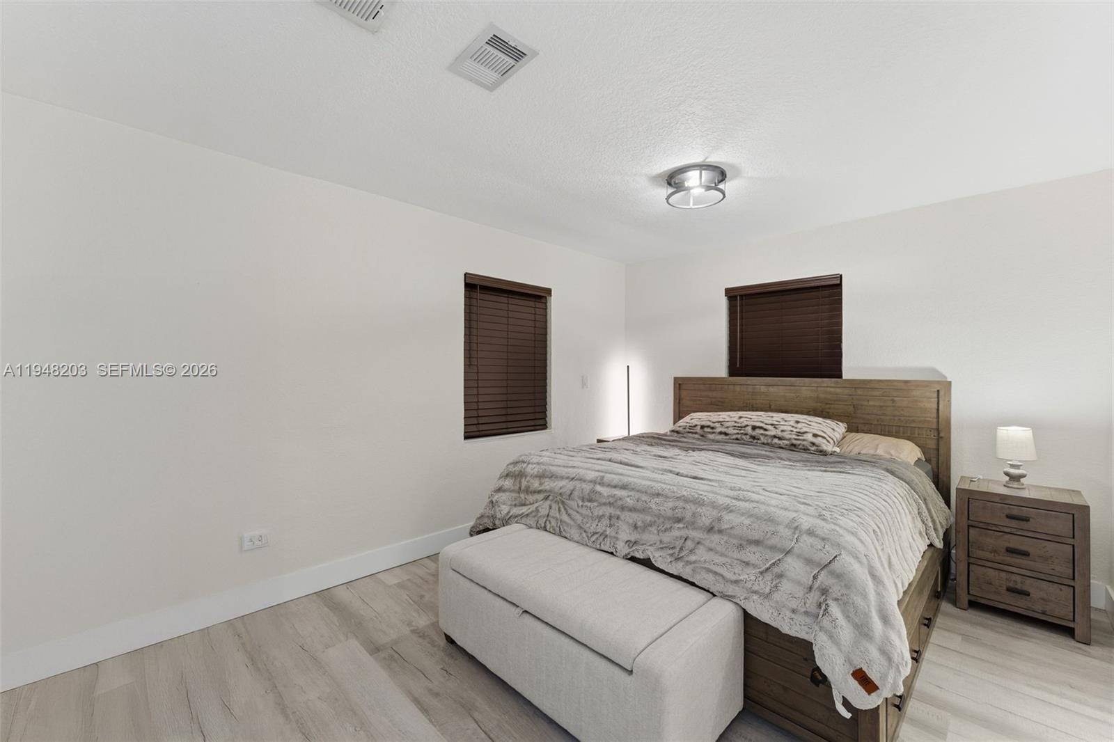 11065 SW 52nd Dr Miami, FL 33165