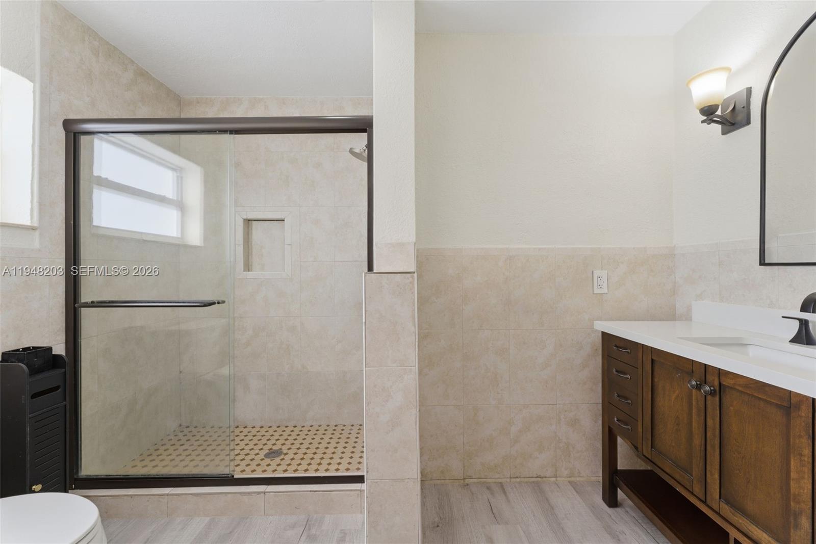 11065 SW 52nd Dr Miami, FL 33165