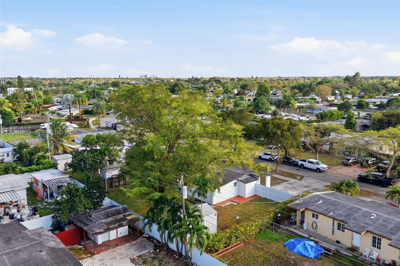 11065 SW 52nd Dr Miami, FL 33165