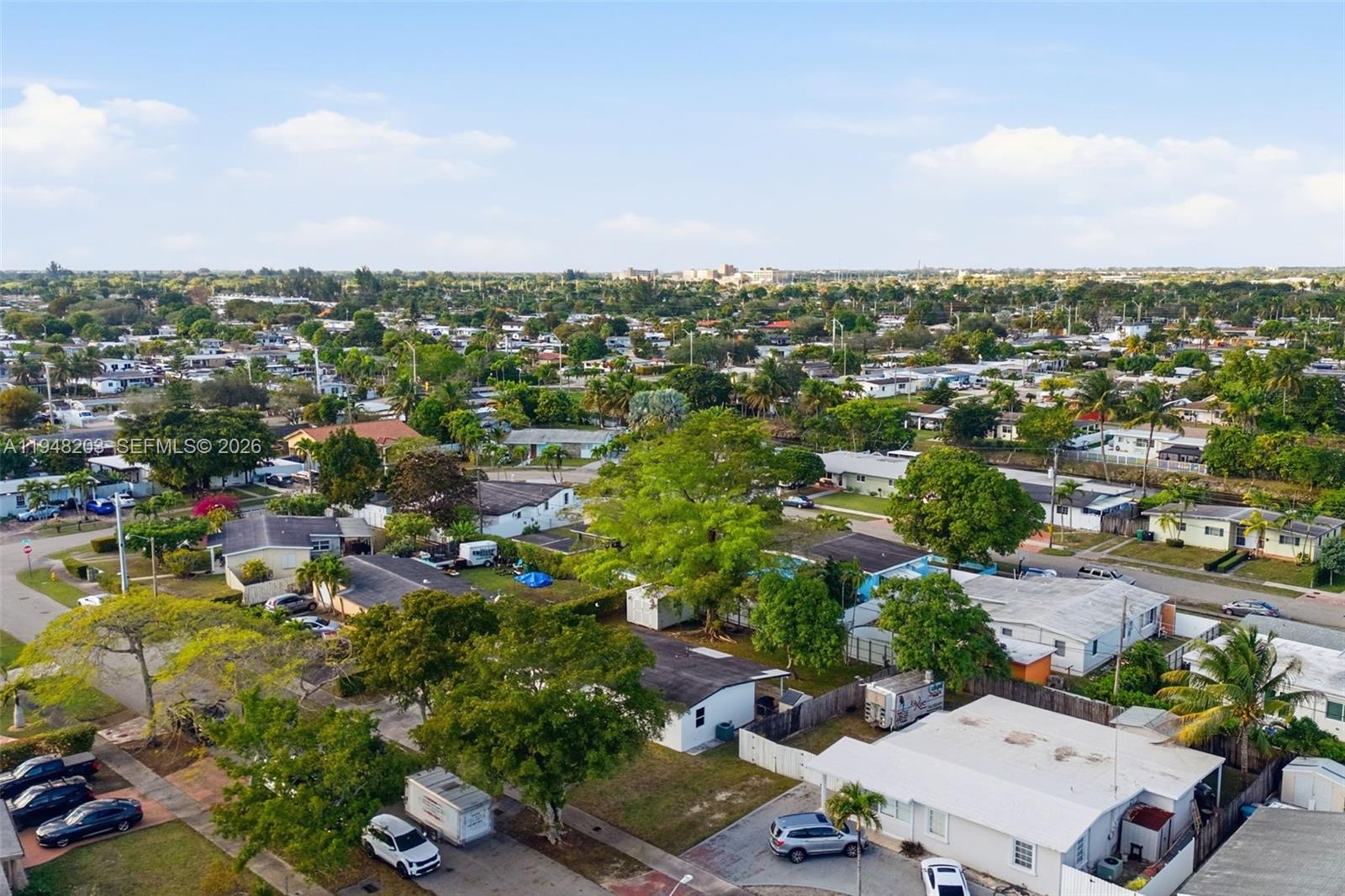 11065 SW 52nd Dr Miami, FL 33165