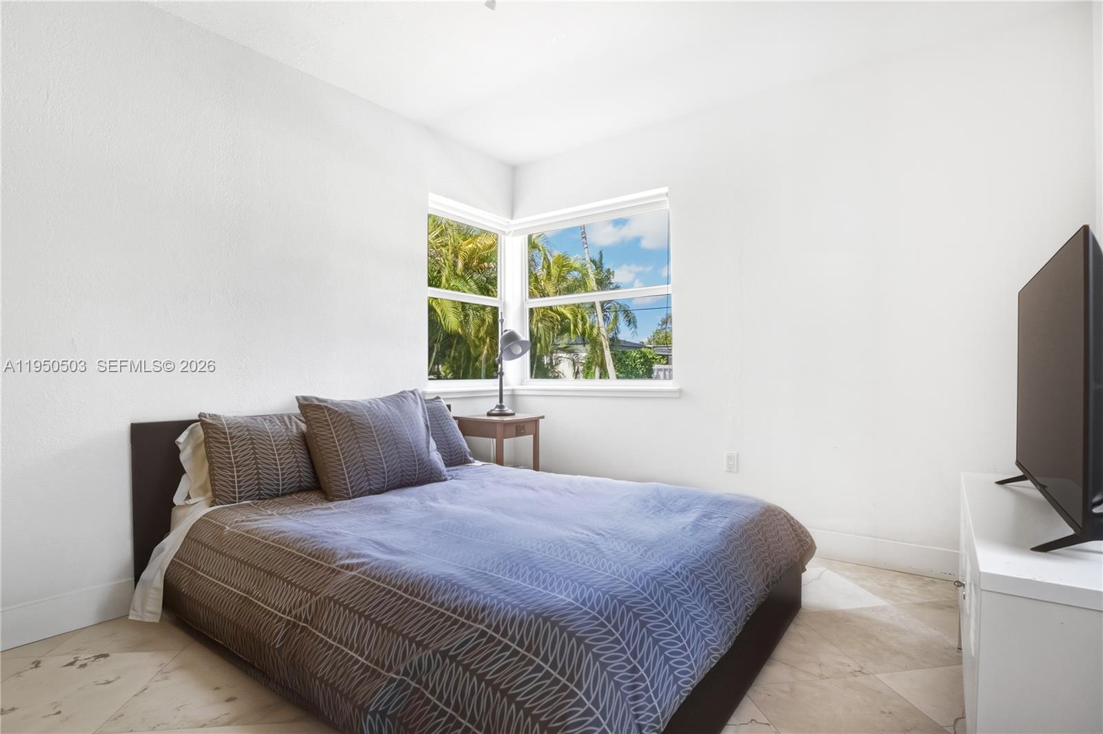 1106 NE 86th St Miami, FL 33138