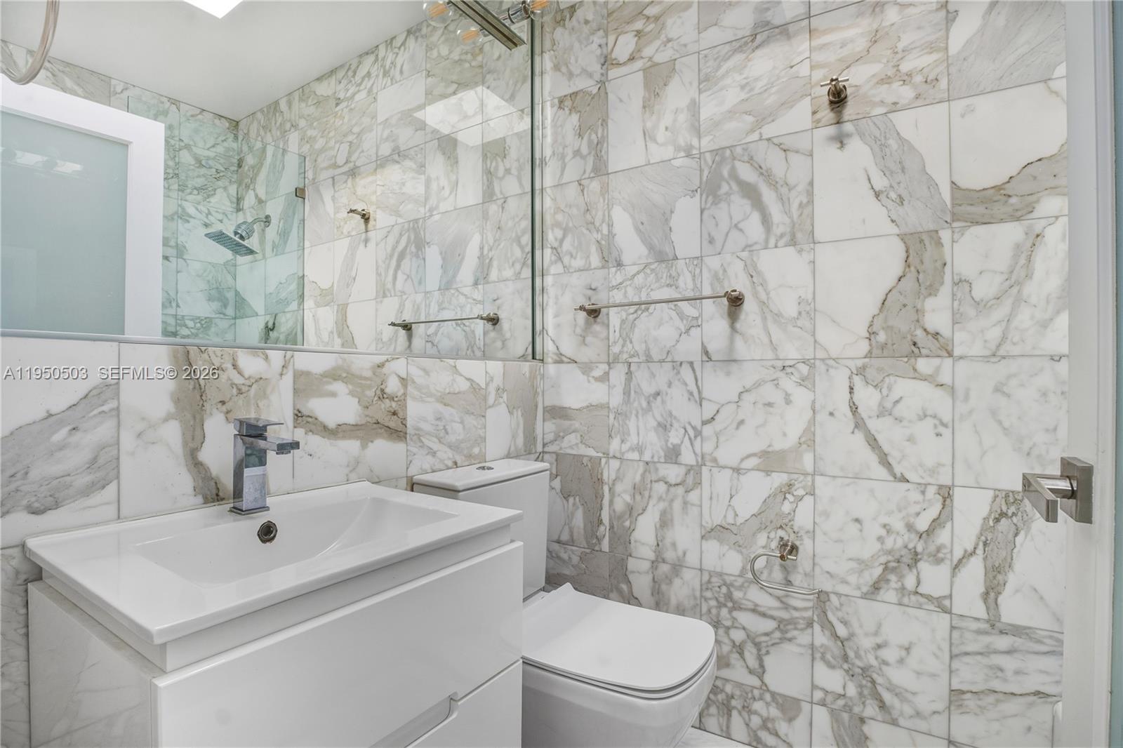 1106 NE 86th St Miami, FL 33138