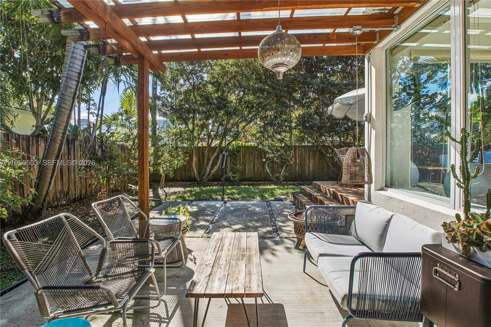 1106 NE 86th St Miami, FL 33138