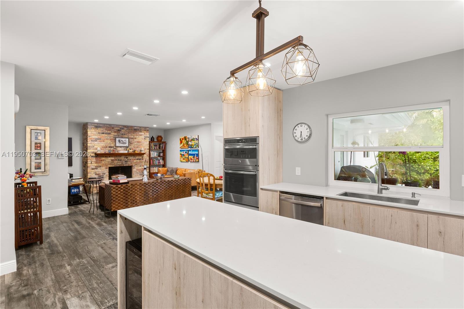 6809 Mentone St Coral Gables, FL 33146