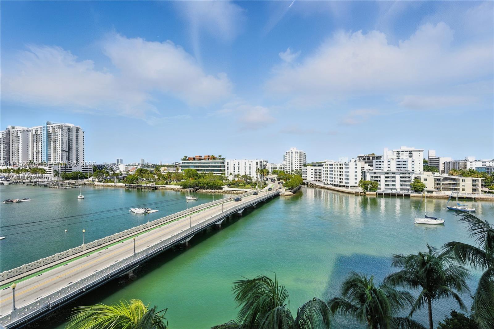10 Venetian Way #604 Miami Beach, FL 33139