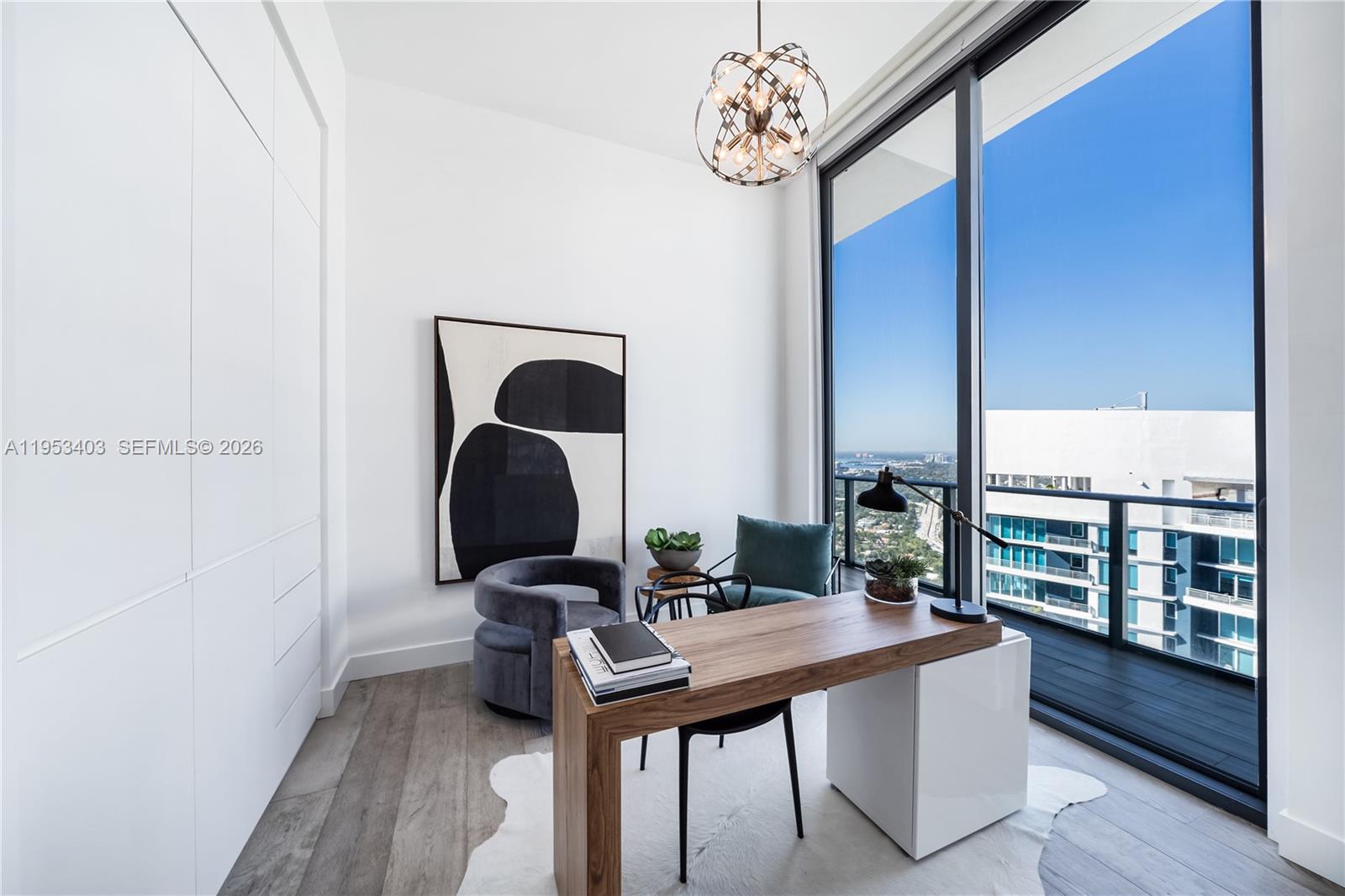 1300 S Miami Ave #UPH4 Miami, FL 33130