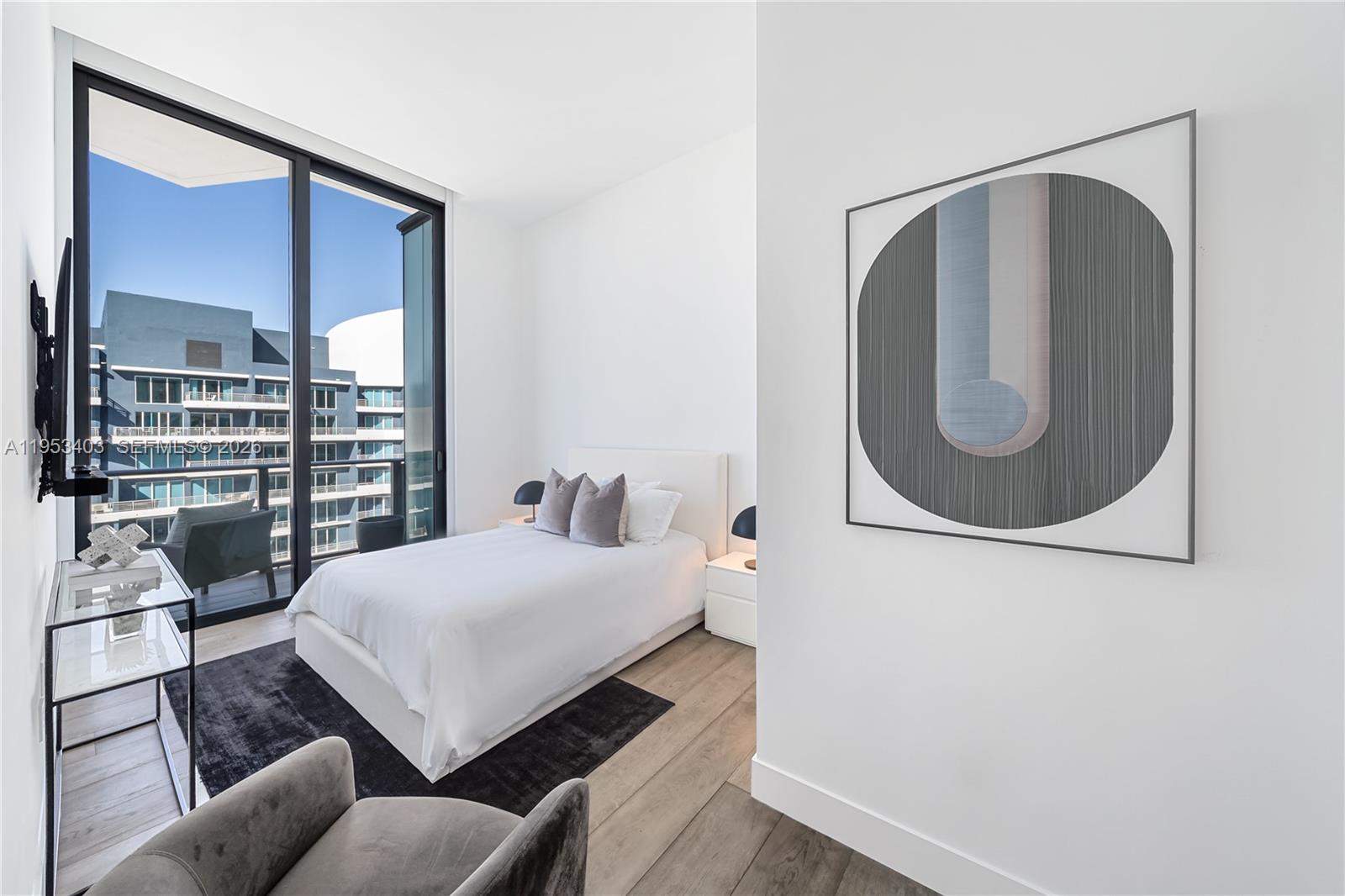 1300 S Miami Ave #UPH4 Miami, FL 33130