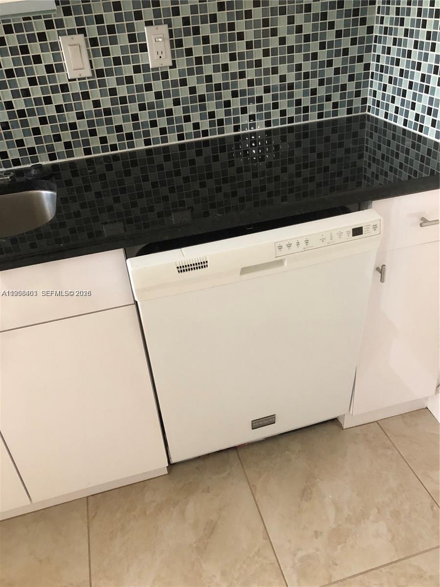 15820 SW 91st Ct #C Palmetto Bay, FL 33157