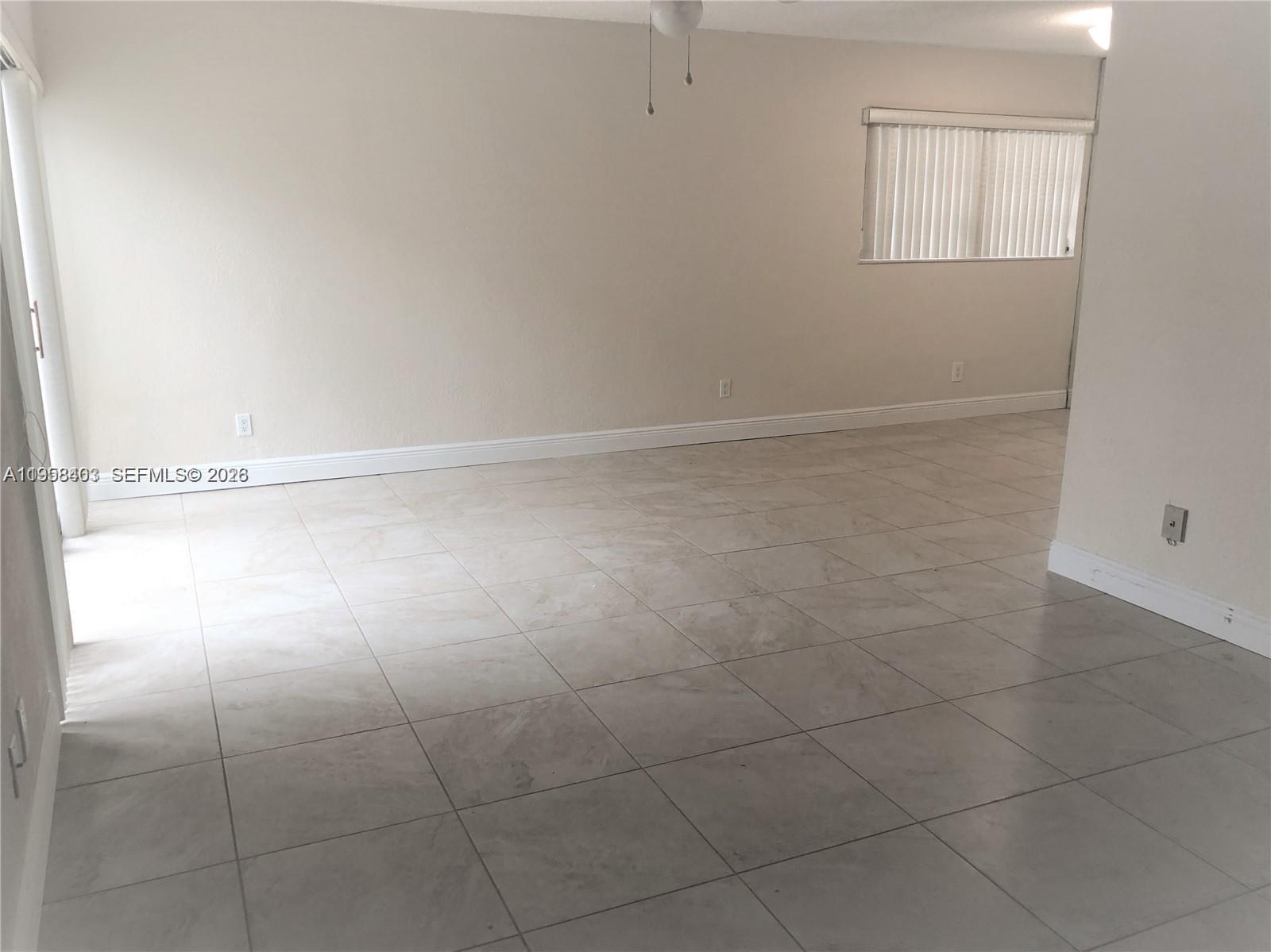 15820 SW 91st Ct #C Palmetto Bay, FL 33157