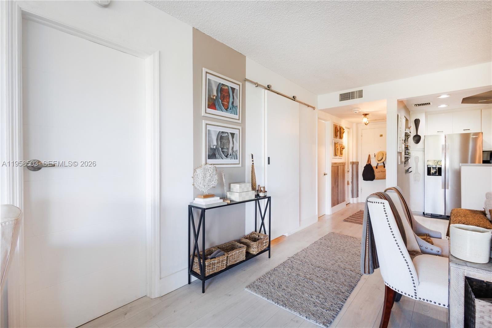 image Commodore Club East1