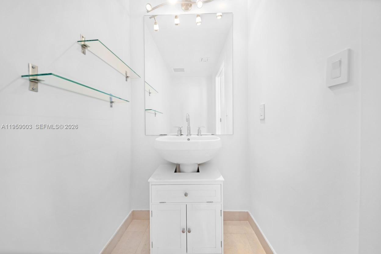 image 1060 Brickell - 106012