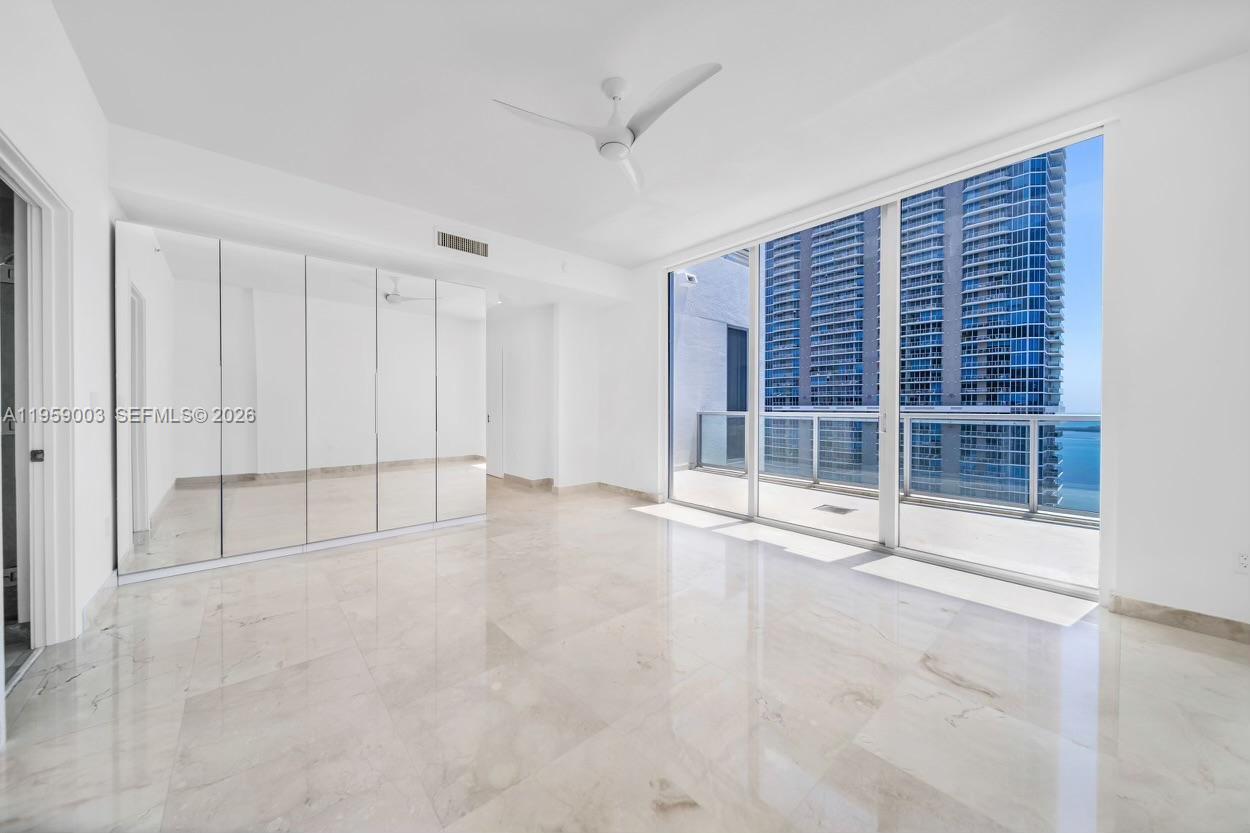 image 1060 Brickell - 106023