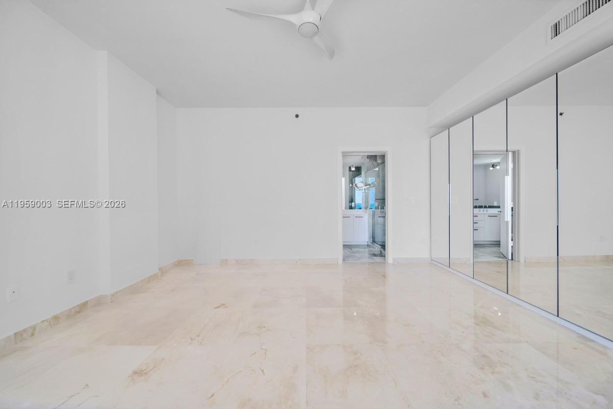 image 1060 Brickell - 106024