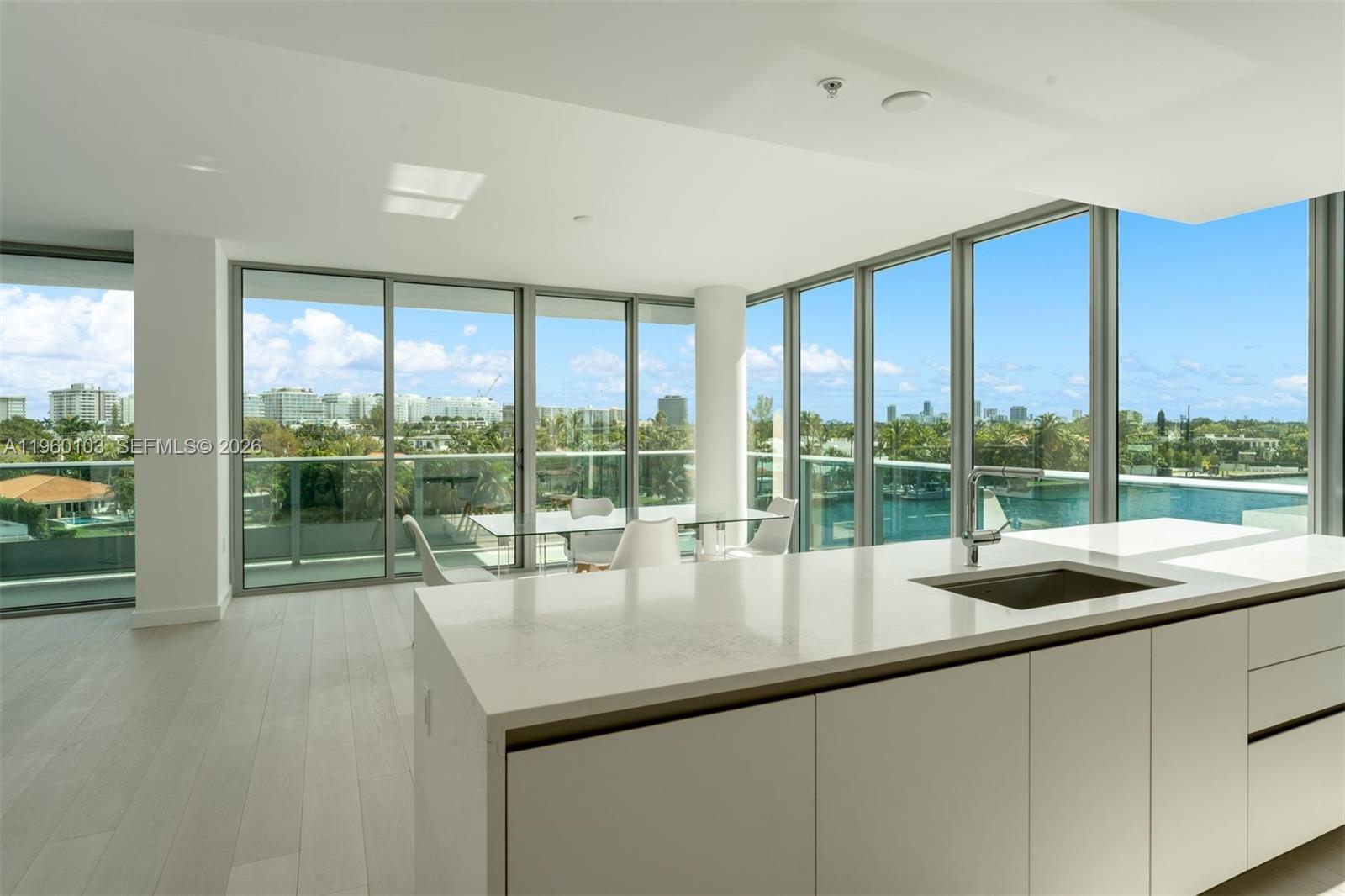 9201 E Bay Hbr Dr #501 Bay Harbor Islands, FL 33154