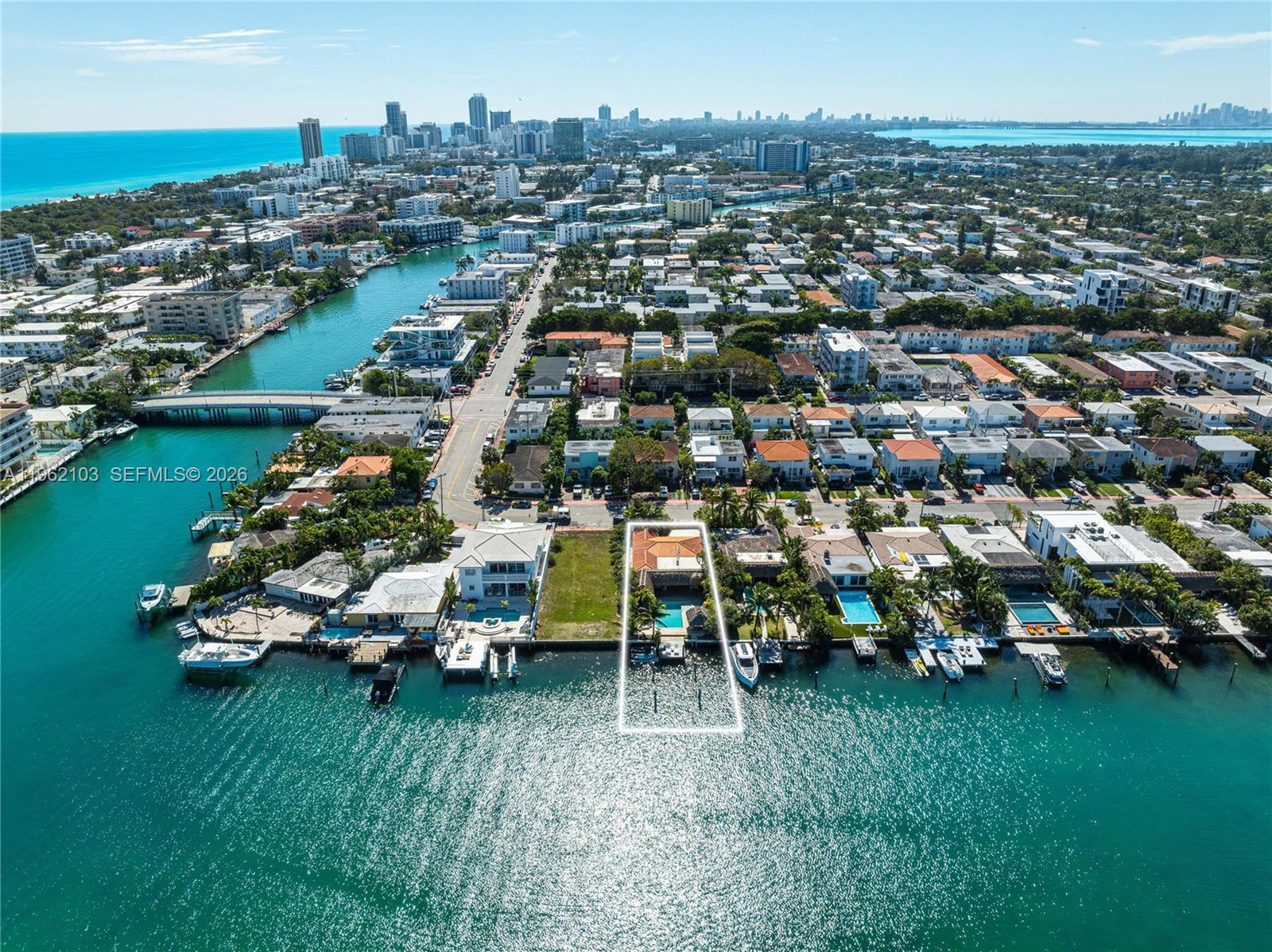 621 86th St Miami Beach, FL 33141