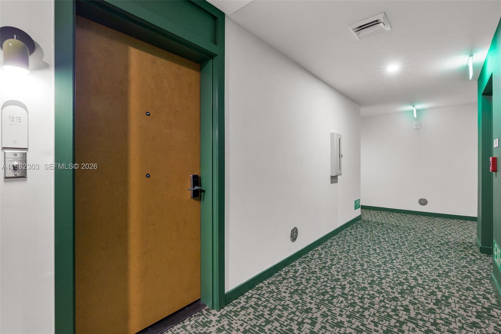 image The Crosby Miami Worldcenter11