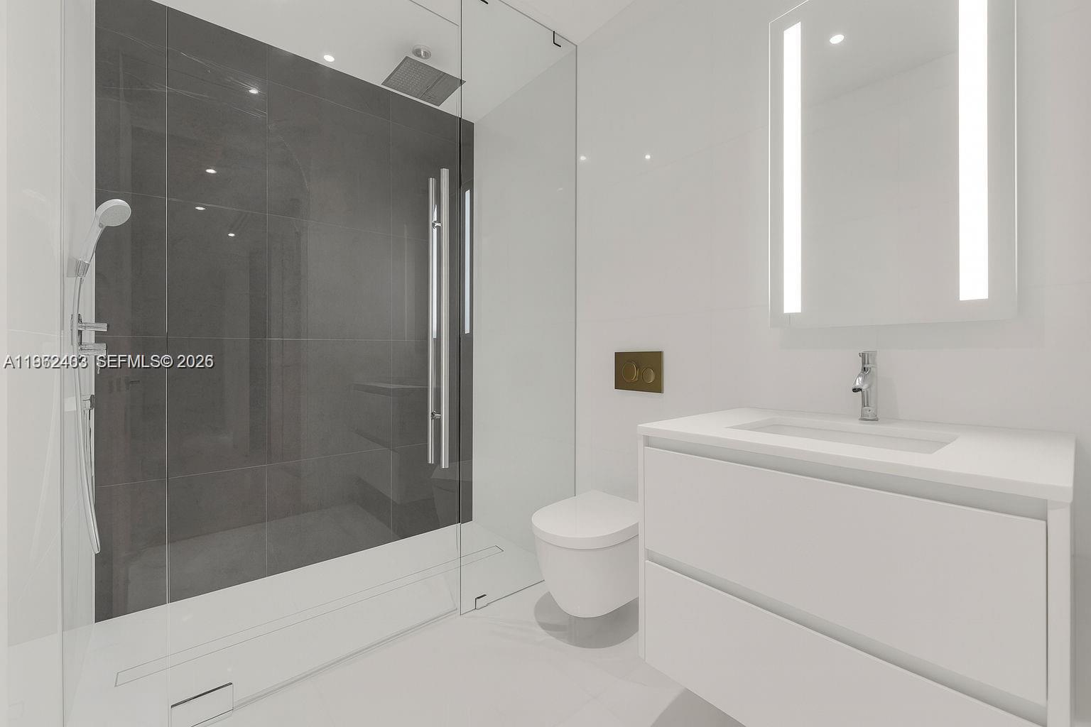 image Aston Martin Residences14