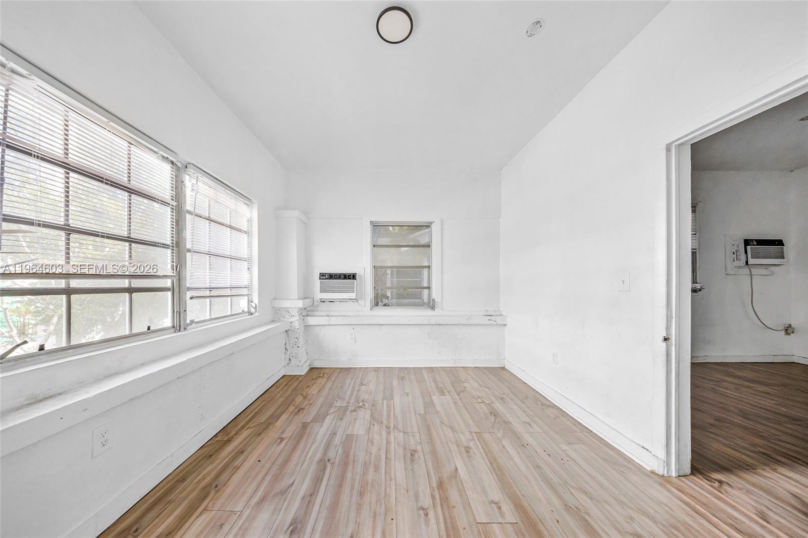 1342 NW 1st St Miami, FL 33125