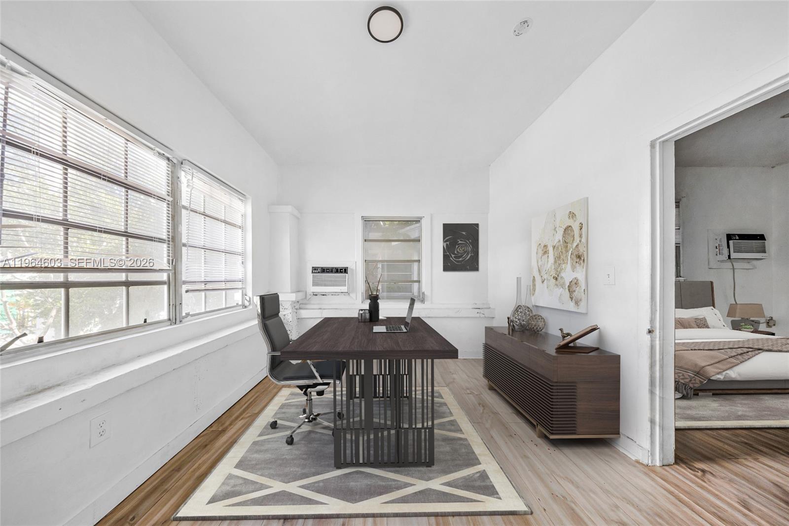 1342 NW 1st St Miami, FL 33125