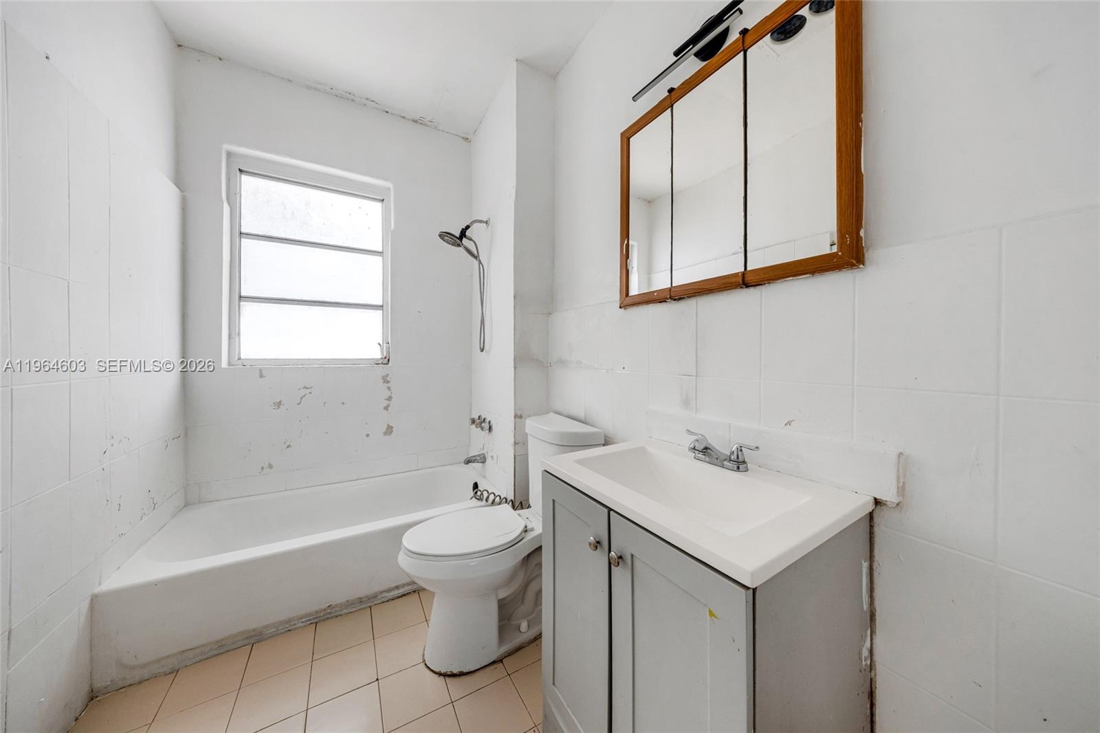 1342 NW 1st St Miami, FL 33125