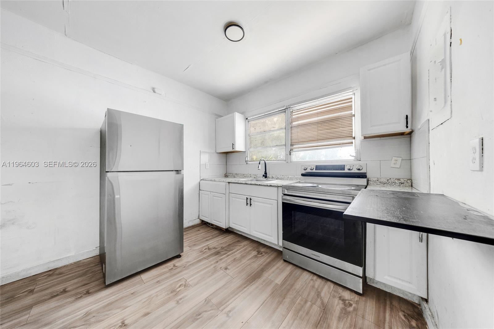 1342 NW 1st St Miami, FL 33125