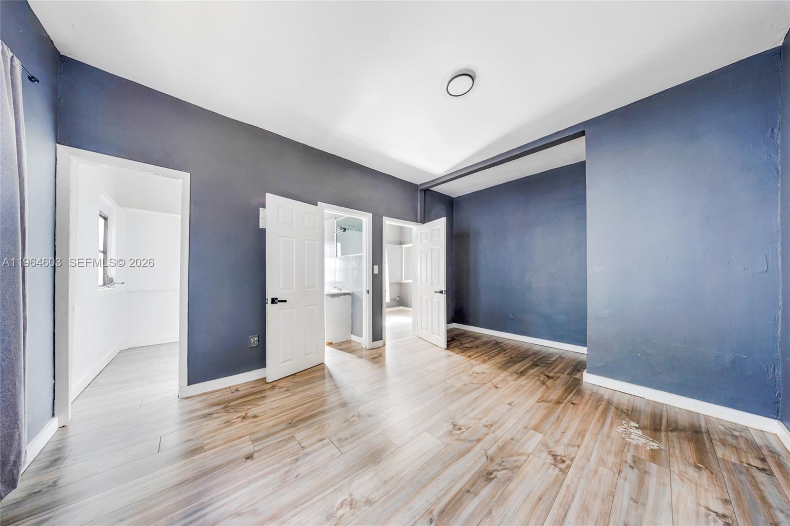 1342 NW 1st St Miami, FL 33125