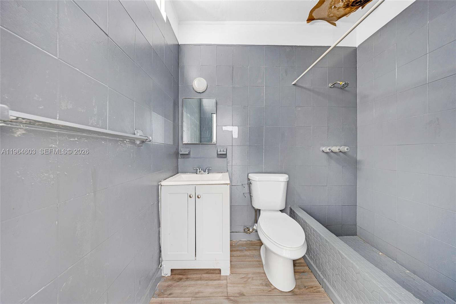 1342 NW 1st St Miami, FL 33125