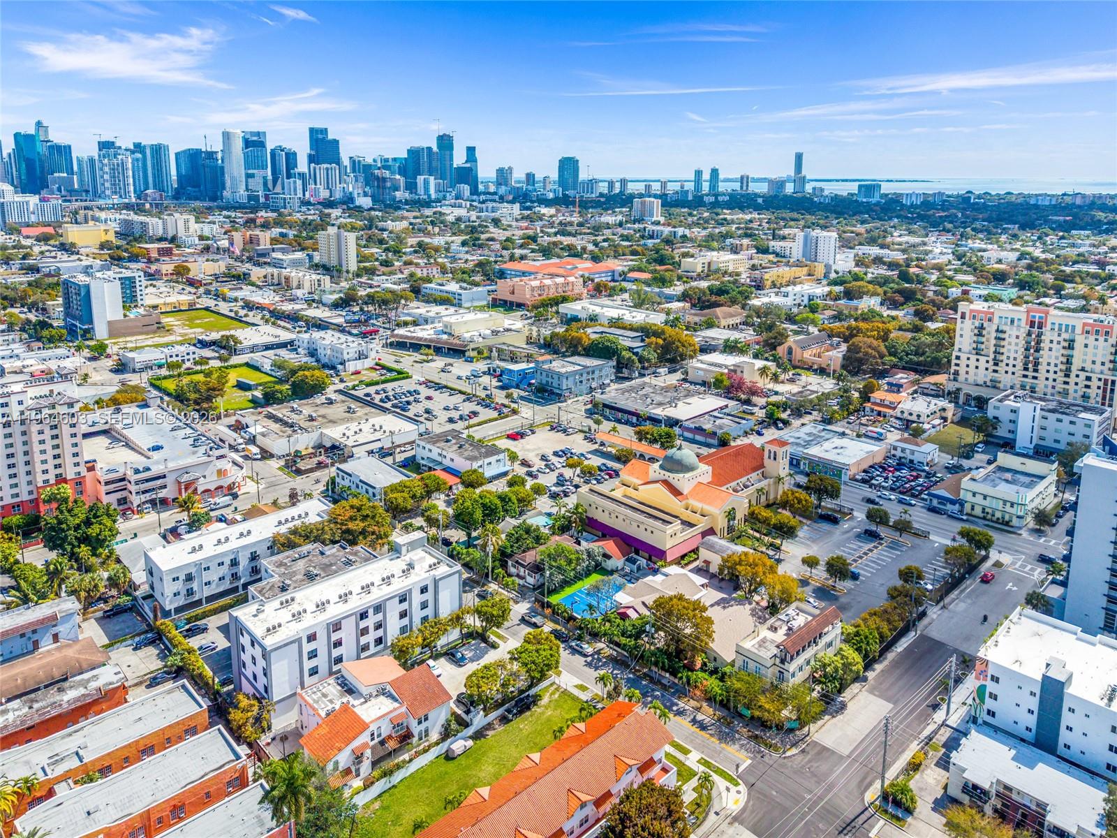 1342 NW 1st St Miami, FL 33125