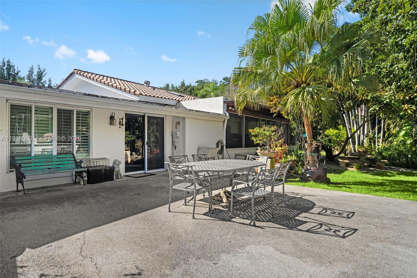 11220 SW 67th Ave Pinecrest, FL 33156