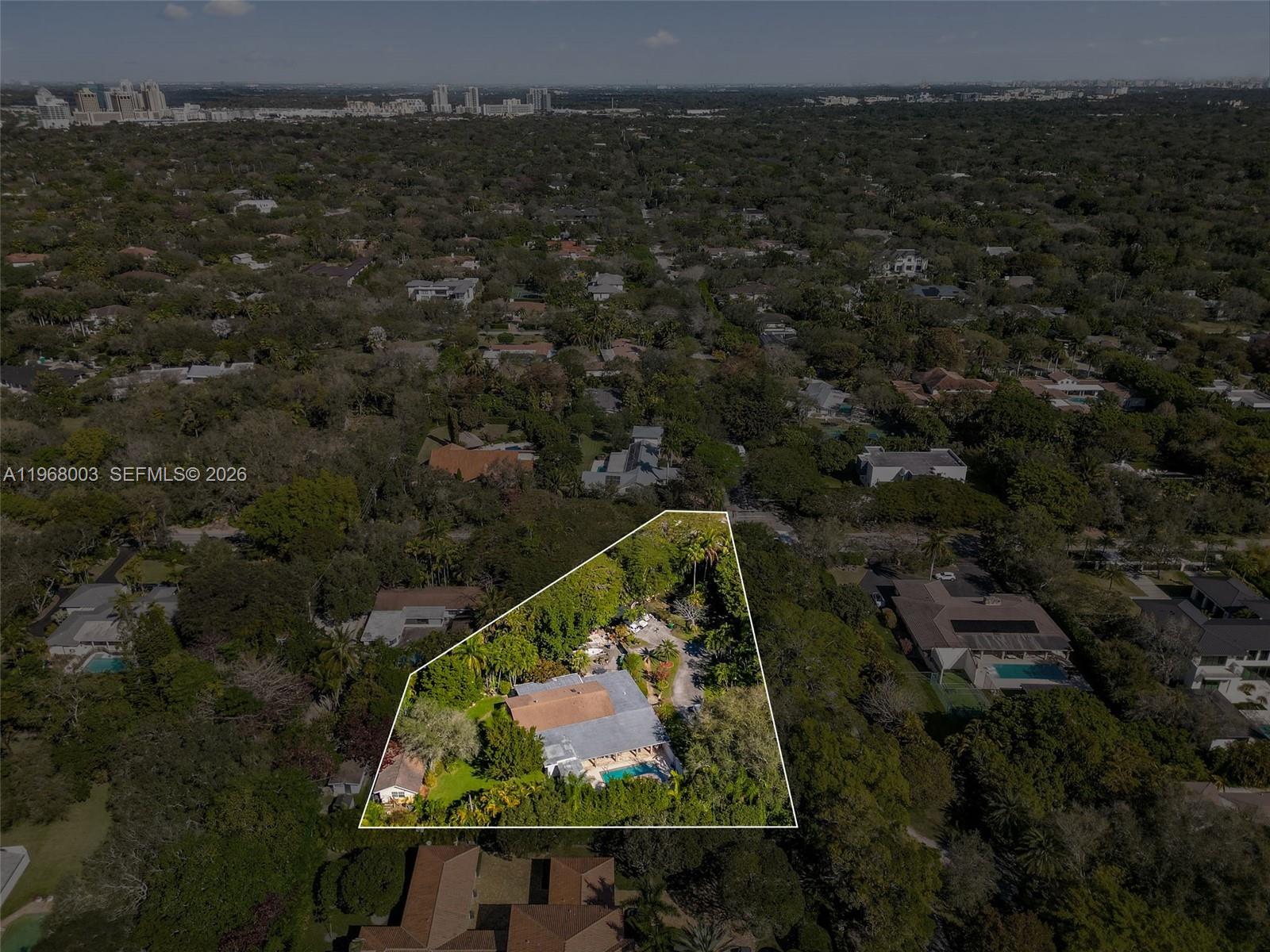 11220 SW 67th Ave Pinecrest, FL 33156