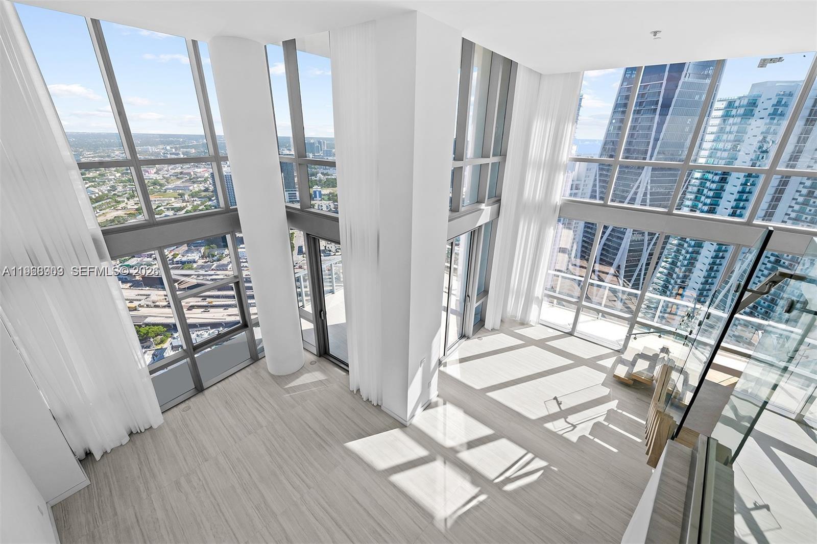 image Paramount Miami Worldcenter5