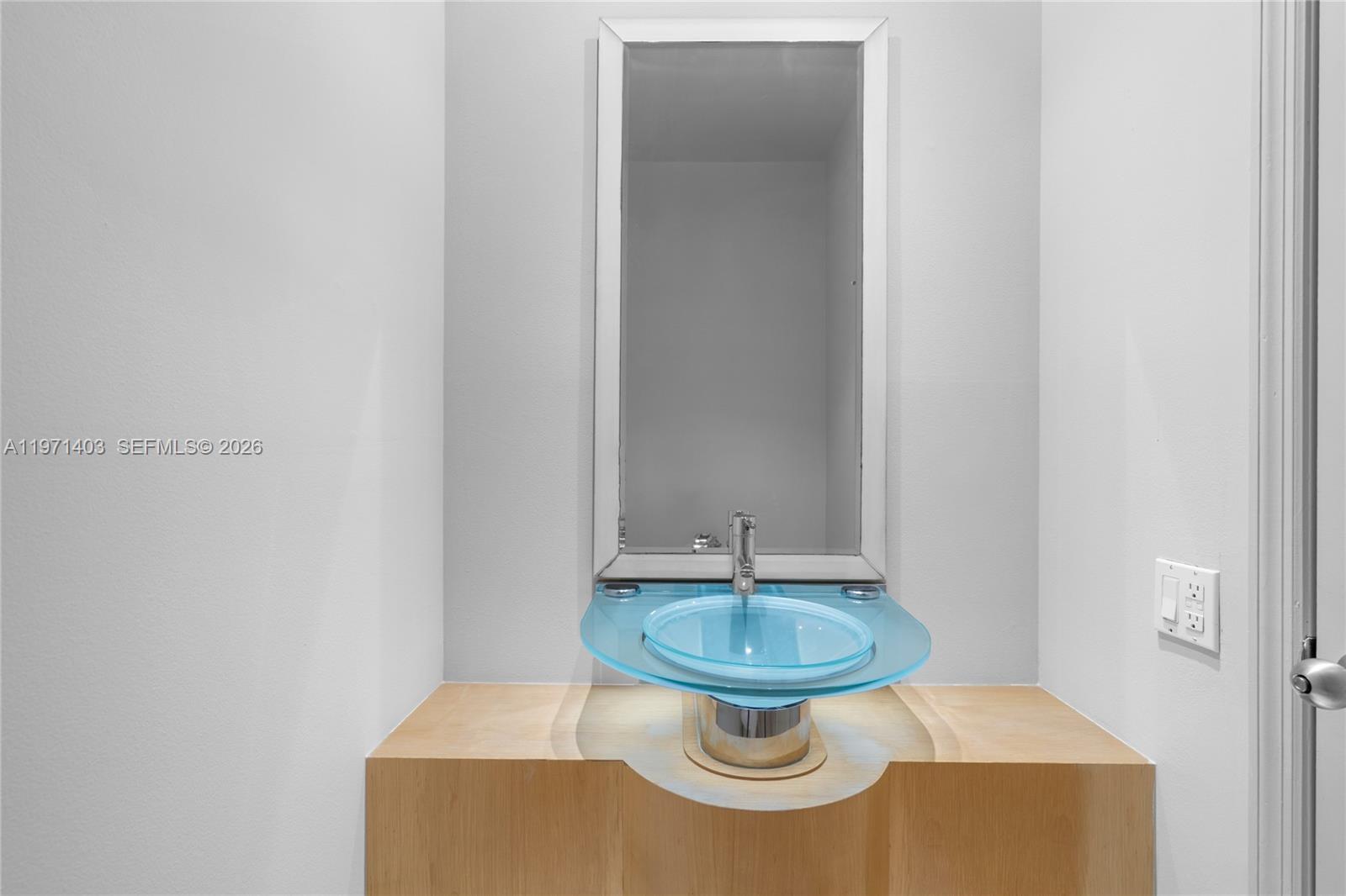 888 Brickell Key Dr #408 Miami, FL 33131